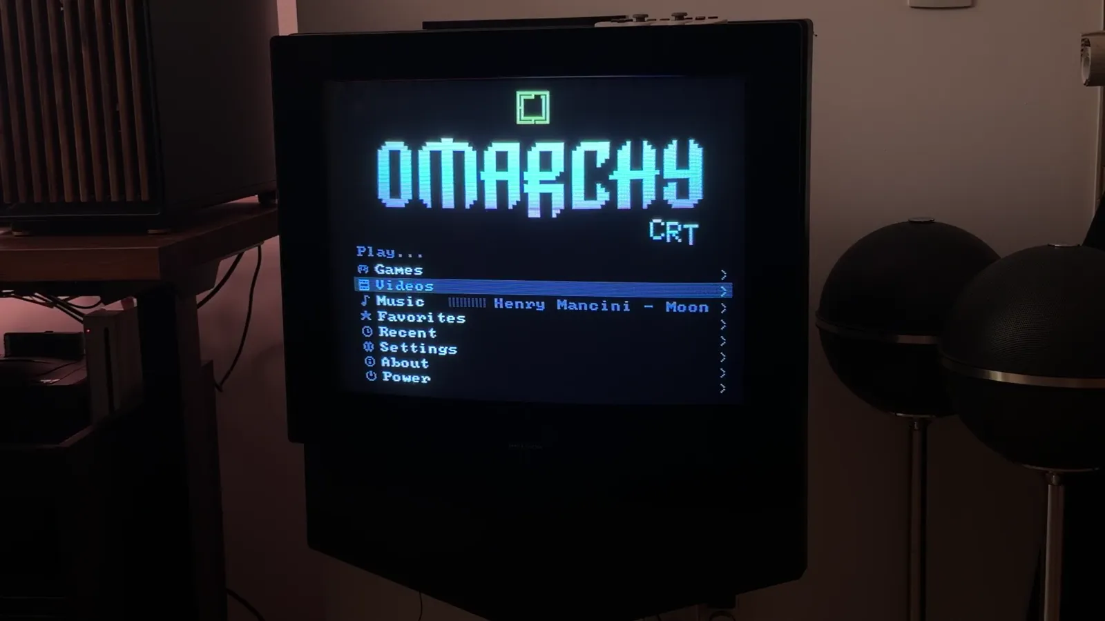 The launcher's home menu on the BeoCenter 1